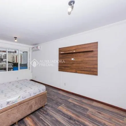 Rent this 1 bed apartment on Píer 174 in Rua da República 174, Cidade Baixa