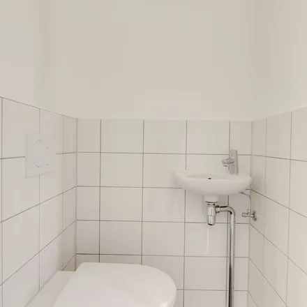 Rent this 3 bed apartment on Godfried Bomansstraat 5 in 3544 HT Utrecht, Netherlands