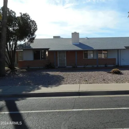 Rent this 3 bed house on 3631 West Cholla Street in Phoenix, AZ 85029