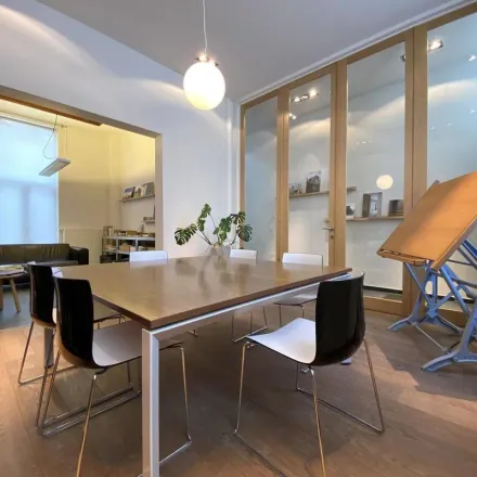 Rent this 2 bed apartment on Denderstraat 6 in 9300 Aalst, Belgium