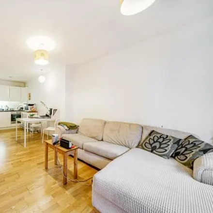 Buy this 1 bed apartment on 22 Amelia Street in London, SE17 3BZ