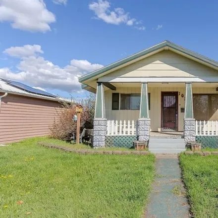 Buy this 3 bed house on 1025 University Street in Clarkston, WA 99403