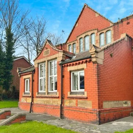 Rent this 5 bed house on Barnton in Runcorn Road / Post Office, Runcorn Road
