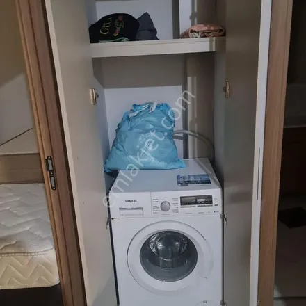 Rent this 1 bed apartment on İzmir Çevre Yolu in 35120 Karabağlar, Turkey