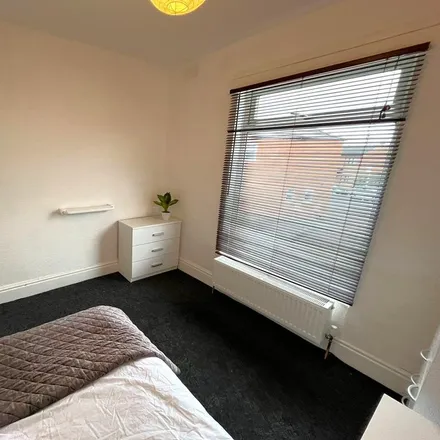 Image 3 - Layton Avenue, Mansfield Woodhouse, NG18 5PD, United Kingdom - Room for rent