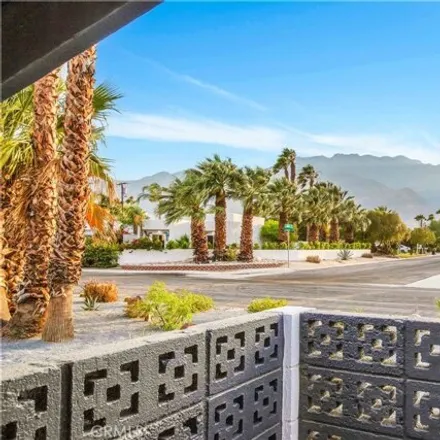 Image 9 - 2660 N Farrell Dr, Palm Springs, California, 92262 - House for sale