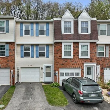 Buy this 2 bed townhouse on unnamed road in Gringo, Hopewell Township