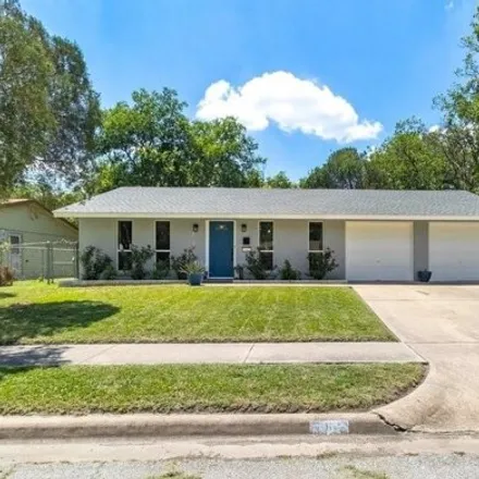 Buy this 3 bed house on 1813 Janis Dr in Killeen, Texas
