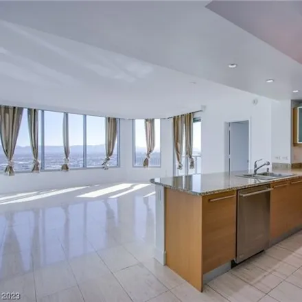 Image 5 - Turnberry Towers Tower I, Joe W Brown Drive, Winchester, NV 89169, USA - Condo for rent
