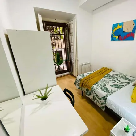Image 3 - Calle de las Huertas, 46, 28014 Madrid, Spain - Room for rent