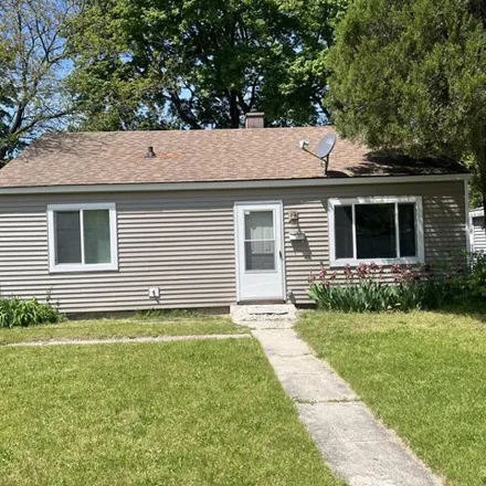 Buy this 3 bed house on 664 North Calumet Avenue in Michigan City, IN 46360