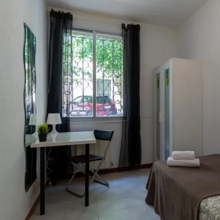 Rent this 5 bed room on Madrid in Calle de Bravo Murillo, 37