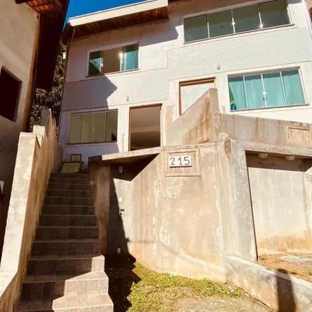 Rent this 3 bed house on Rua Nova Trento in Azambuja, Brusque - SC