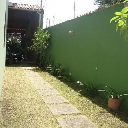 Buy this 2 bed house on Escola Estadual Doutor Morato de Oliveira in Rua Amélia Guerra 550, Vila Amorim