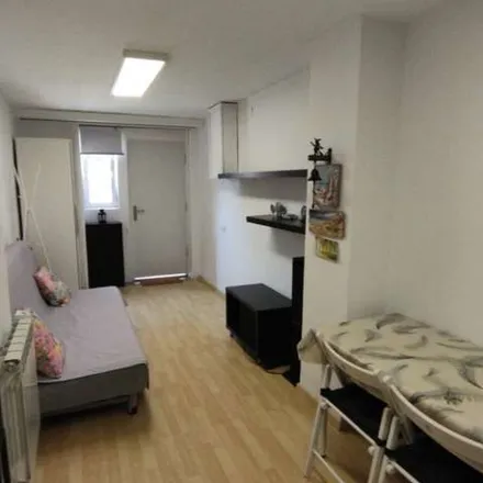 Rent this 1 bed apartment on Avinguda d'Isabel la Catòlica in 33, 08906 l'Hospitalet de Llobregat