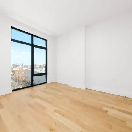 Image 2 - 609 Grand Street, New York, NY 11211, USA - Apartment for rent