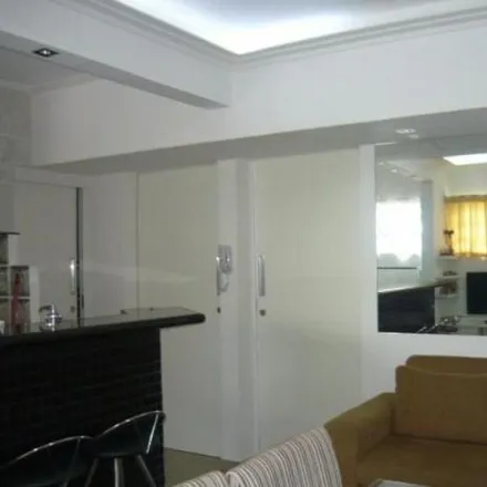 Buy this 2 bed apartment on Ponto de Táxi Jaguaribe in Rua Dona Veridiana 248, Higienópolis