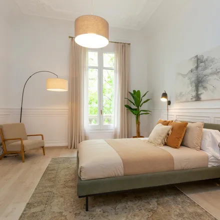 Rent this 4 bed apartment on Carrer de París in 206, 08001 Barcelona