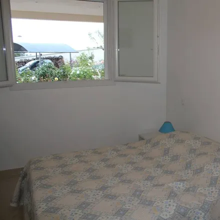 Rent this 2 bed apartment on Avenue de la CORNICHE D' AZUR in 83370 Fréjus, France