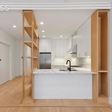 Image 4 - 37 West 19th Street, New York, NY 10011, USA - House for rent