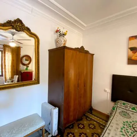 Rent this 1 bed apartment on Carrer dels Borges in 46003 Valencia, Spain