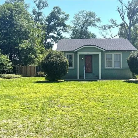 Buy this 2 bed house on 699 Invader Street in Sulphur, LA 70663