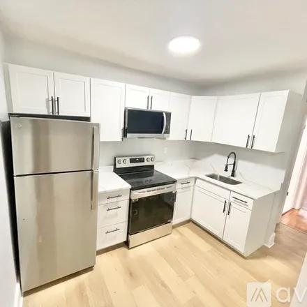 Rent this 3 bed apartment on 21 Whiting St