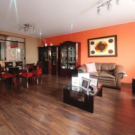 Buy this 6 bed apartment on Antúnez de Mayolo in La Molina, Lima Metropolitan Area 15012
