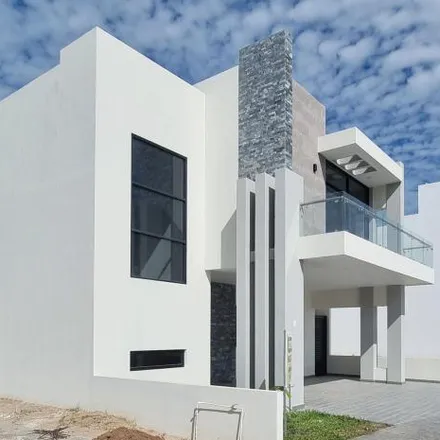 Buy this studio house on Avenida Sábalo in Marina Mazatlán, 82000 Mazatlán