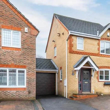 Buy this 3 bed house on Cornwall Grove in Bletchley, MK3 7HX