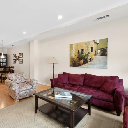 Image 4 - 1535 North Larrabee Street, Chicago, IL 60610, USA - House for sale