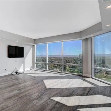 Image 3 - Turnberry Towers Tower I, Joe W Brown Drive, Winchester, NV 89169, USA - House for sale