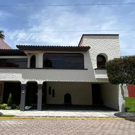 Rent this 4 bed house on Calle Nardo in 72124 Puebla, PUE