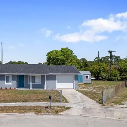 Buy this 3 bed house on 106 Hilton Dr in Fort Pierce, Florida