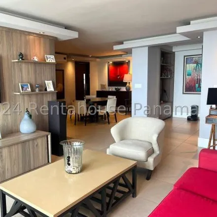 Rent this 3 bed apartment on Brisa Marina in Avenida de la Rotonda, Parque Lefevre