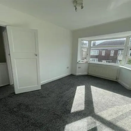 Image 5 - Stoneyhurst Avenue, Middlesbrough, TS5 4RF, United Kingdom - Townhouse for rent