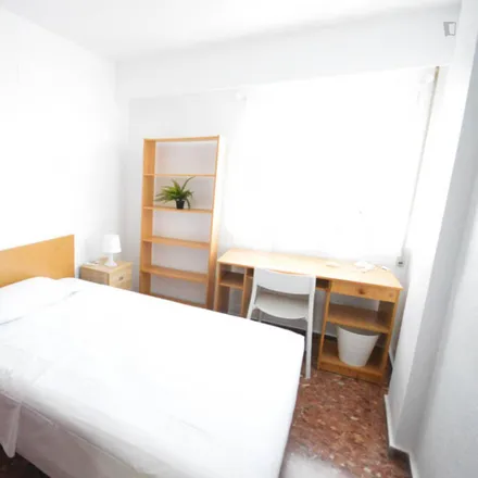 Image 1 - Carrer d'Albalat dels Tarongers, 46022 Valencia, Spain - Room for rent