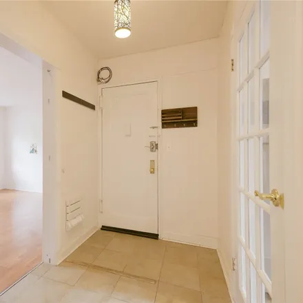 Image 2 - 77-07 138th Street, New York, NY 11367, USA - Condo for sale