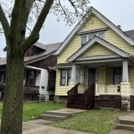 Buy this studio house on 3052 in 3052A North 26th Street, Milwaukee