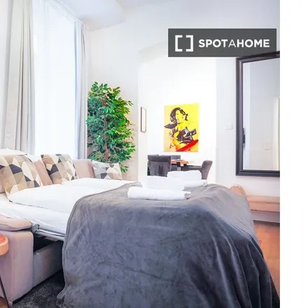 Rent this 2 bed apartment on Zu den drei Raben in Rotgasse, 1010 Vienna