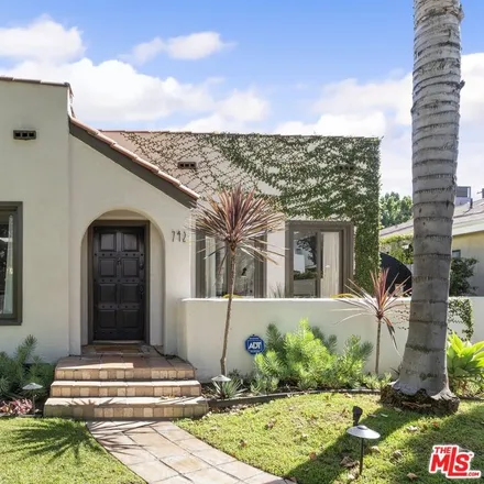 Rent this 3 bed house on Las Palmas Avenue in Los Angeles, CA 90038