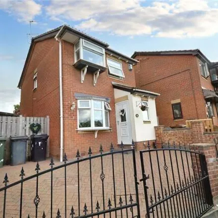 Buy this 3 bed house on Clayton Road in Leeds, West Yorkshire