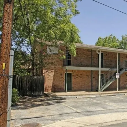 Rent this studio house on 630 Maiden Lane in Austin, TX 78705