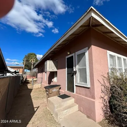 Rent this 1 bed house on 716 11th Street in Douglas, AZ 85607