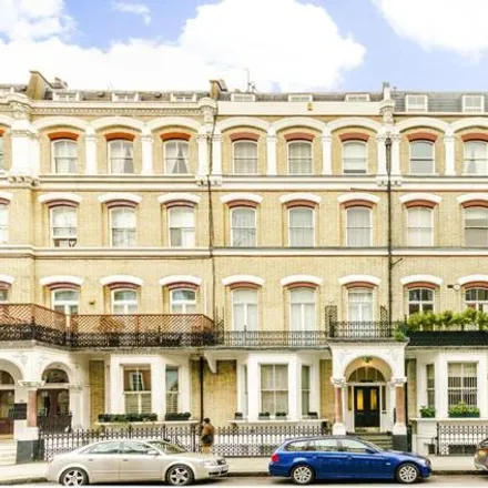 Image 3 - Coleherne Mansions, 228-230 Old Brompton Road, London, SW5 0BS, United Kingdom - Apartment for rent