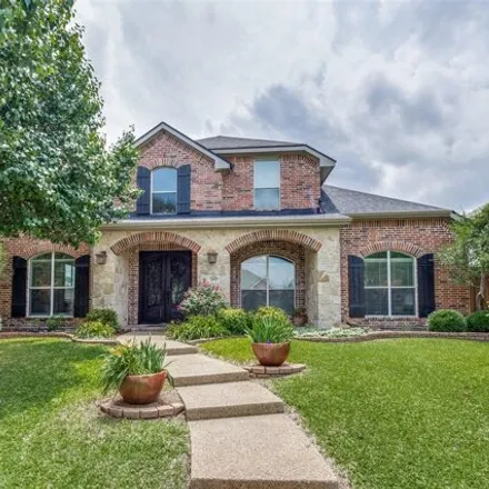 Buy this 5 bed house on 3030 Austin Drive in Plano, TX 75025