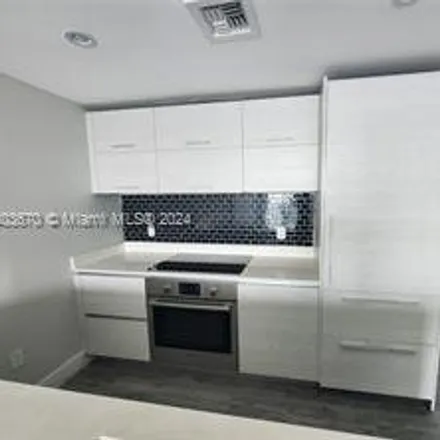 Image 3 - 1300 South Miami Avenue - Condo for rent