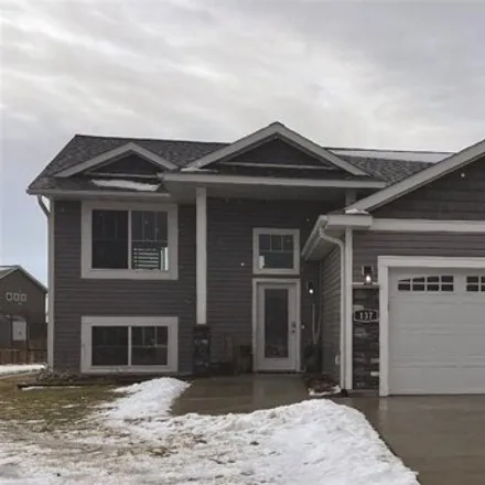 Buy this 5 bed house on 199 Timberwolf Court in University Park, Mankato