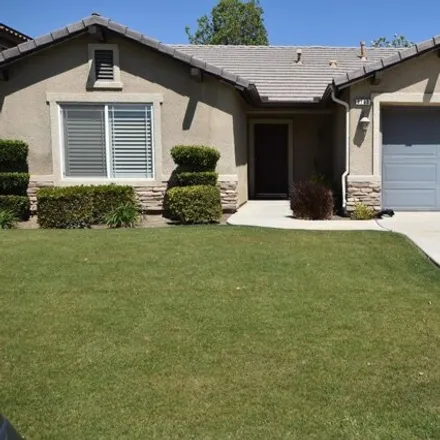 Buy this 3 bed house on 9142 Lincoln Center Court in Bakersfield, CA 93311