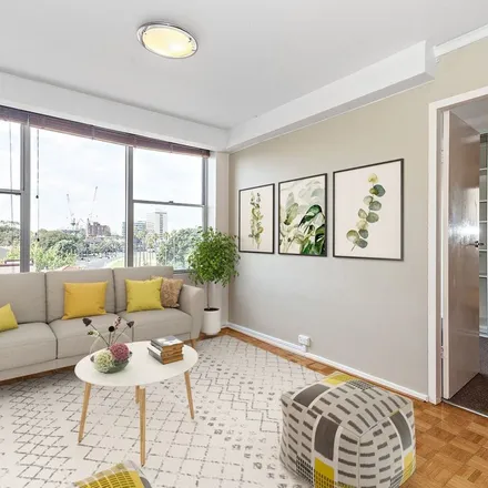 Image 6 - 2 Deakin Street, St Kilda West VIC 3182, Australia - Apartment for rent